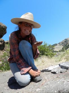 Kristina Gill headshot